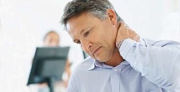 príznaky cervikálnej osteochondrózy sú bolesti krku