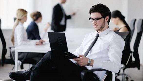 sedavá práca ako príčina bedrovej osteochondrózy